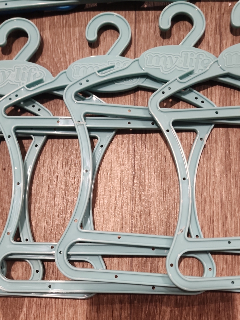 18in doll clothes hangers - Picture 2 of 3